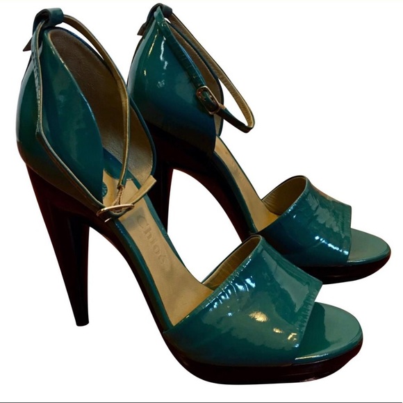🎉HP🎉NWT Chloe Patent Leather Ankle Strap Sandals - Picture 2 of 14